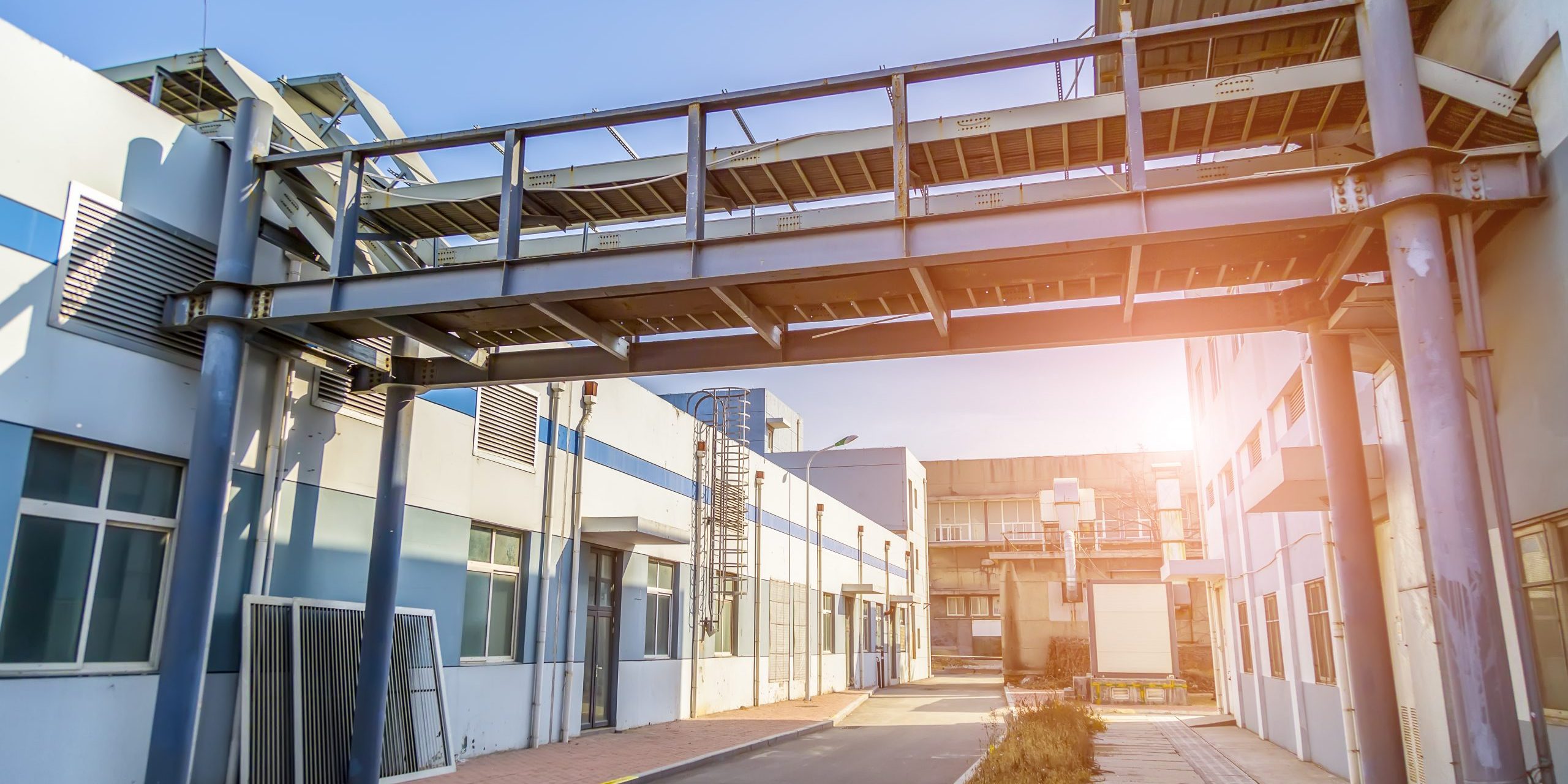 building-scheduling-metal-tomatoes-entrance-hall